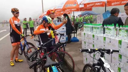 2016四川自行車聯賽(宜賓站)啟幕 硒倍健天然飲用水助力健康騎行新風尚
